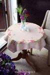 Nappe fleurs roses avec papillons