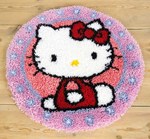 Tapis point noué forme hello kitty