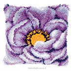 Coussin point noué coeur de fleur