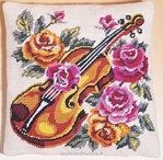 Le violon dans les roses