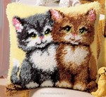 Coussin point noué Les deux chatons