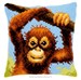 Coussin ourang-outang coquin